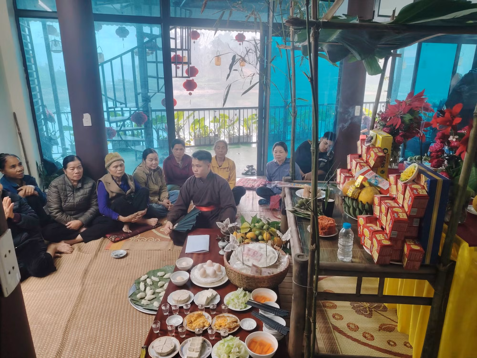 Vì một lễ Tết văn minh, tiết kiệm -2