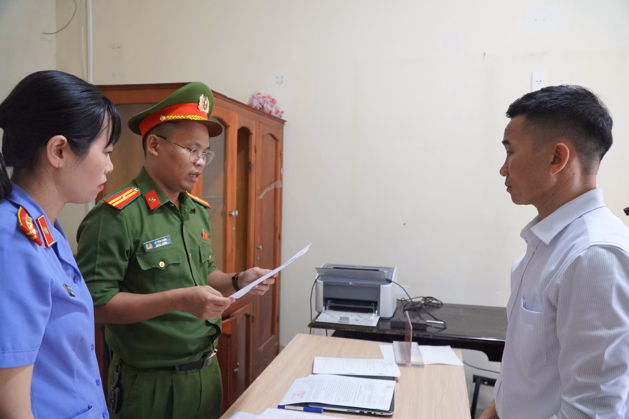 Biến bột đậu nành và hóa chất thành cà phê, mỗi ngày bán hơn 1 tấn ra thị trường -0