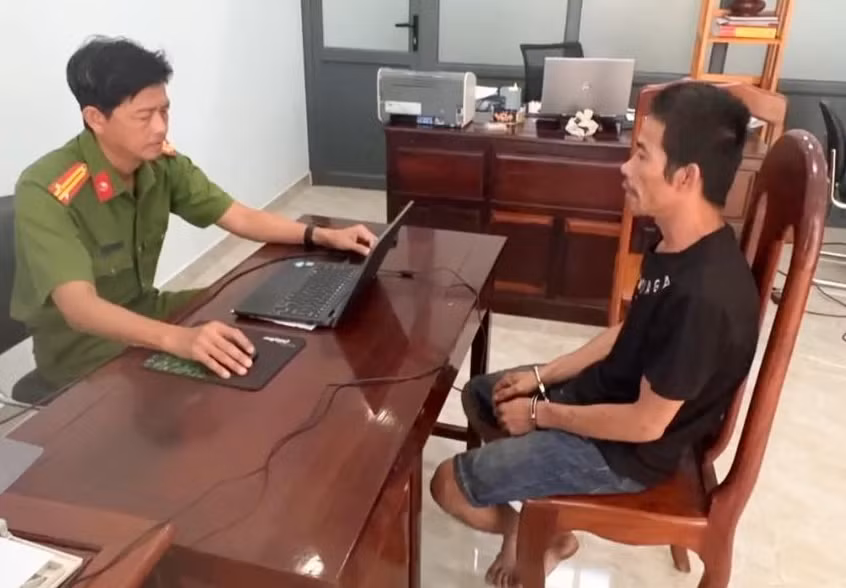 Quyết liệt chặn hàng lậu dịp cuối năm ở vùng biên giới -0