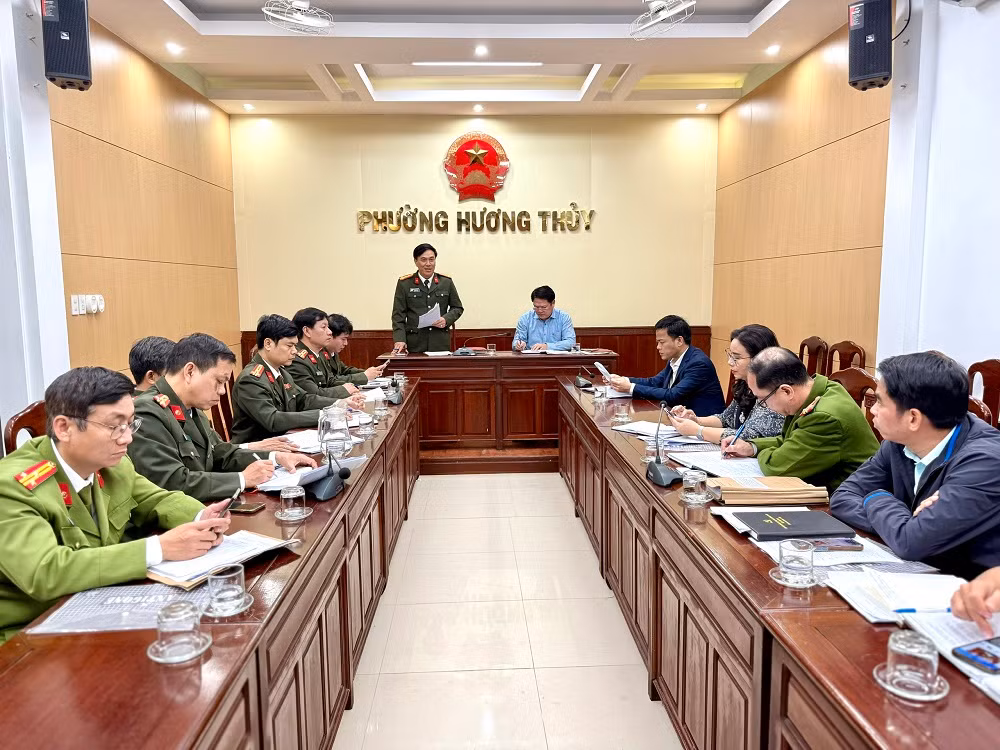 Kiểm tra công tác bảo đảm an ninh, trật tự bầu cử tại các phường, xã -0