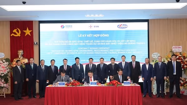 Ký kết hợp đồng EPC tổng giá trị hơn 25.200 tỷ đồng cho Nhà máy Nhiệt điện LNG Quảng Trạch II