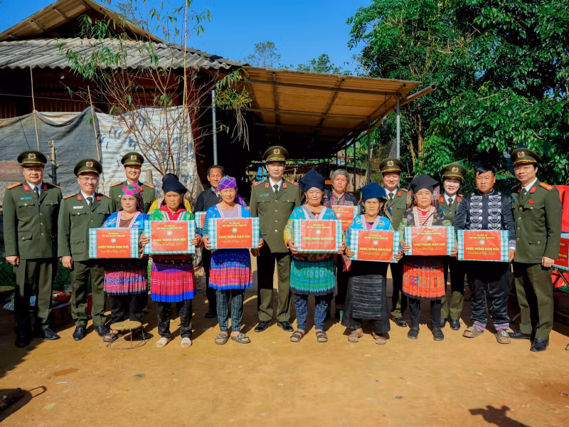 Học viện ANND hỗ trợ hơn 700 triệu đồng xây nhà tạm tại Điện Biên và Tuyên Quang -0