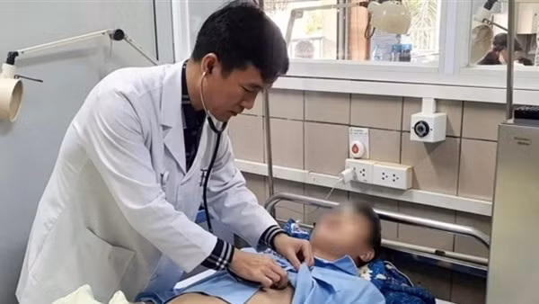Bài 2: Trong “tâm bão” thực phẩm độc hại: Những cuộc đấu trí không tiếng súng