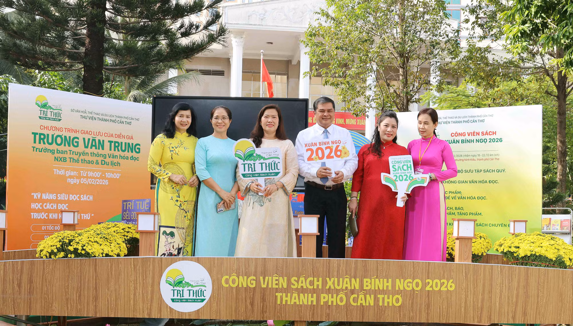 Rộn ràng “Sắc Xuân miệt vườn” Xuân Bính Ngọ tại TP Cần Thơ -1