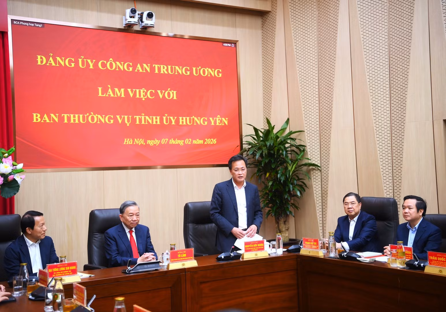 Đảng ủy Công an Trung ương làm việc với Ban Thường vụ Tỉnh ủy Hưng Yên -0