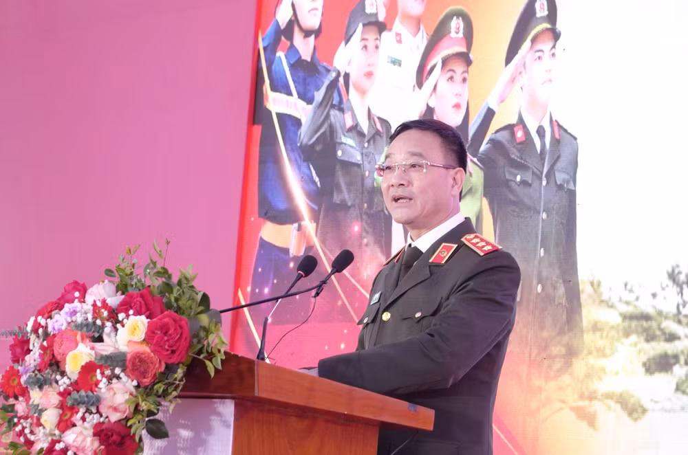 Thứ trưởng Phạm Thế Tùng dự Lễ khánh thành công trình tòa nhà khám, chữa bệnh Trung tâm Y tế Tương Dương -0