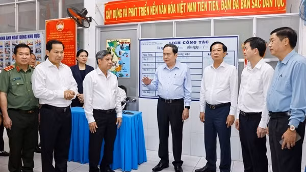 Chủ tịch Quốc hội: Cần Thơ đẩy mạnh chuyển đổi số trong tổ chức bầu cử
