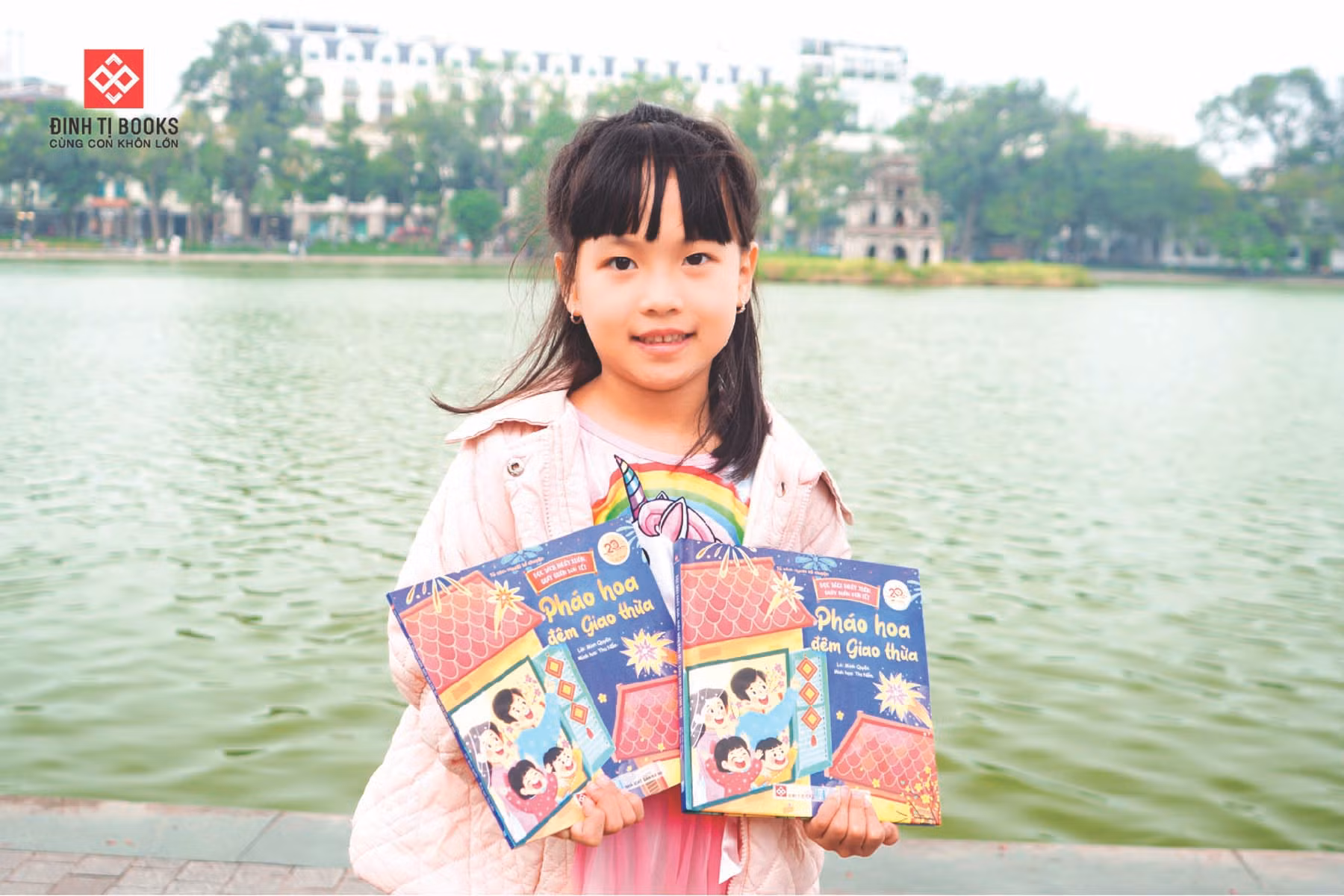 2 phao hoa dem giao thua.jpg -0