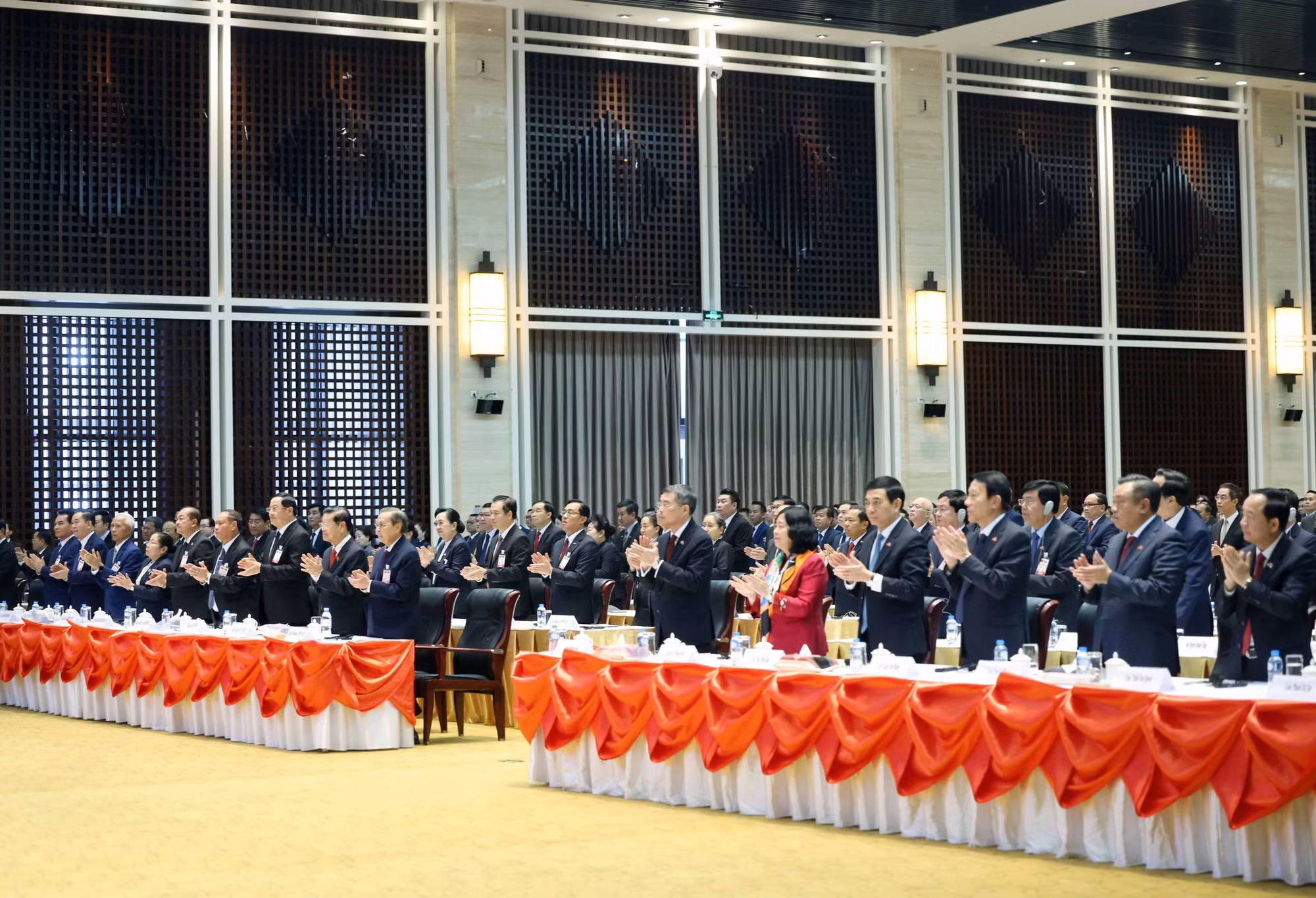Tổng Bí thư Tô Lâm và Tổng Bí thư, Chủ tịch nước Lào chủ trì Hội nghị thông báo kết quả Đại hội XIV của Đảng Cộng sản Việt Nam -0