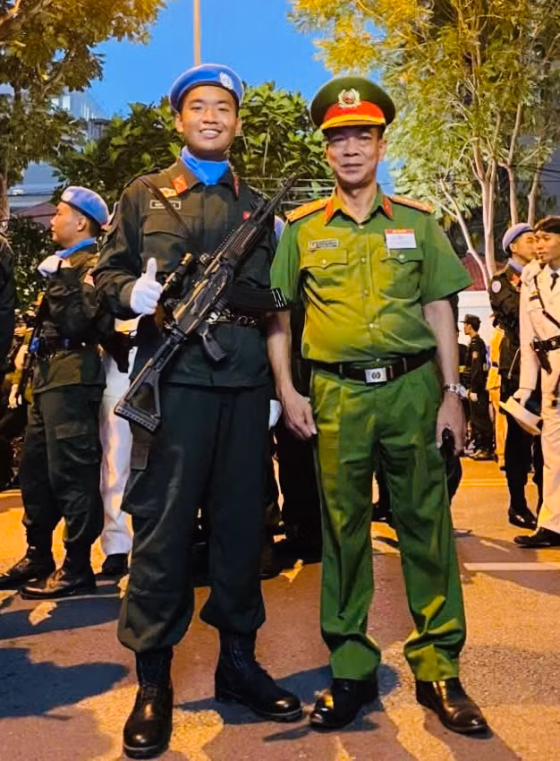 Chuyện của chiến sĩ tham gia khối diễu binh cảnh sát gìn giữ hoà bình Liên hợp quốc -0