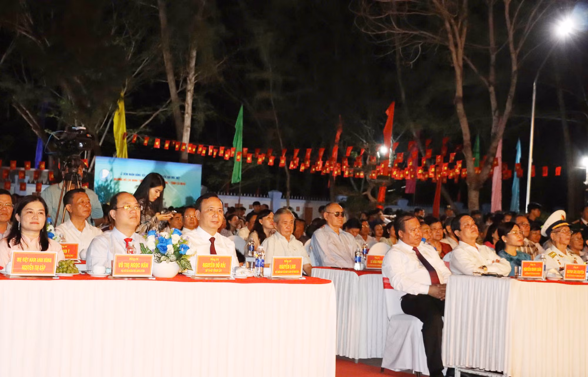 Cà Mau đón nhận Bằng di tích Quốc gia đặc biệt đường Hồ Chí Minh trên biển -0