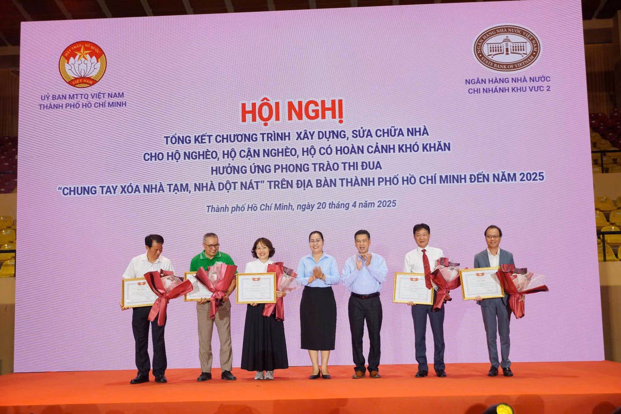 Xóa 1.222 căn nhà tạm, nhà dột nát ở TP Hồ Chí Minh -0