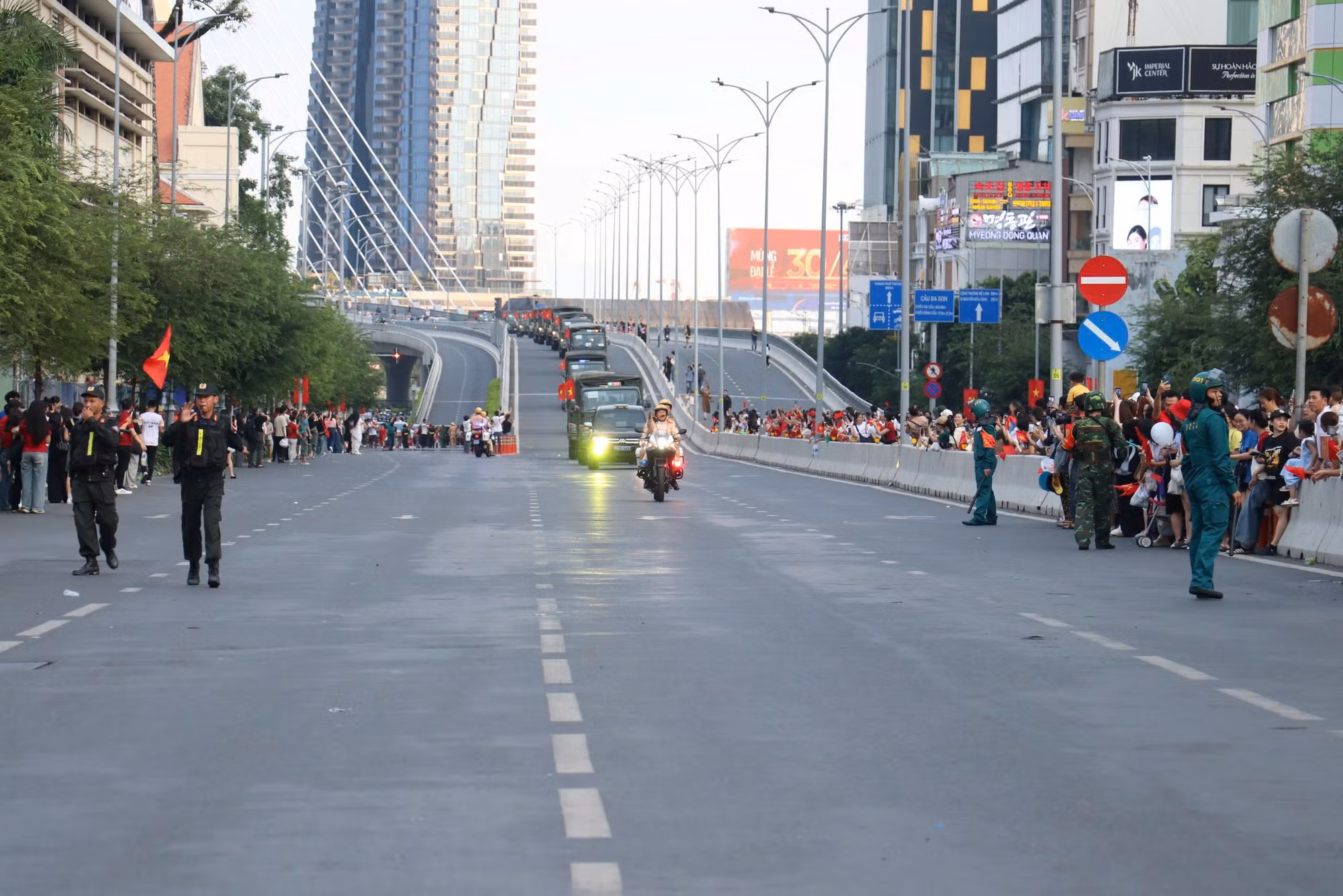 Lực lượng Công an sẵn sàng bảo đảm ANTT Lễ kỷ niệm 50 năm Ngày Giải phóng miền Nam -8
