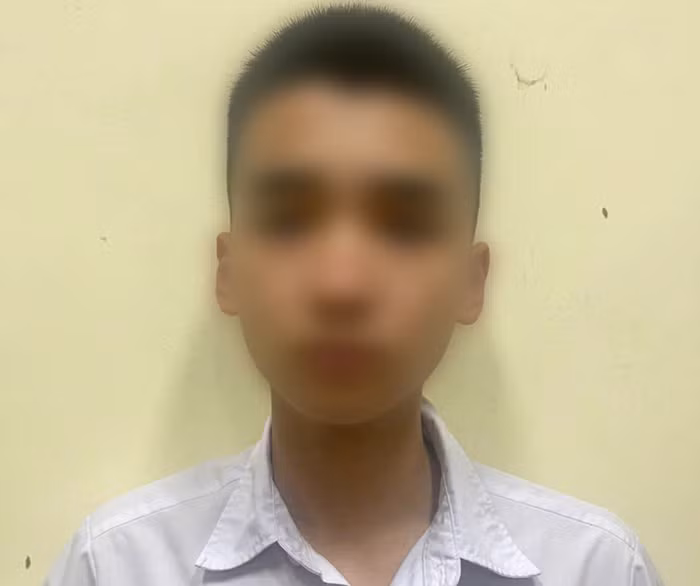 Tạm giữ hình sự đối tượng dùng kiếm gây thương tích -0