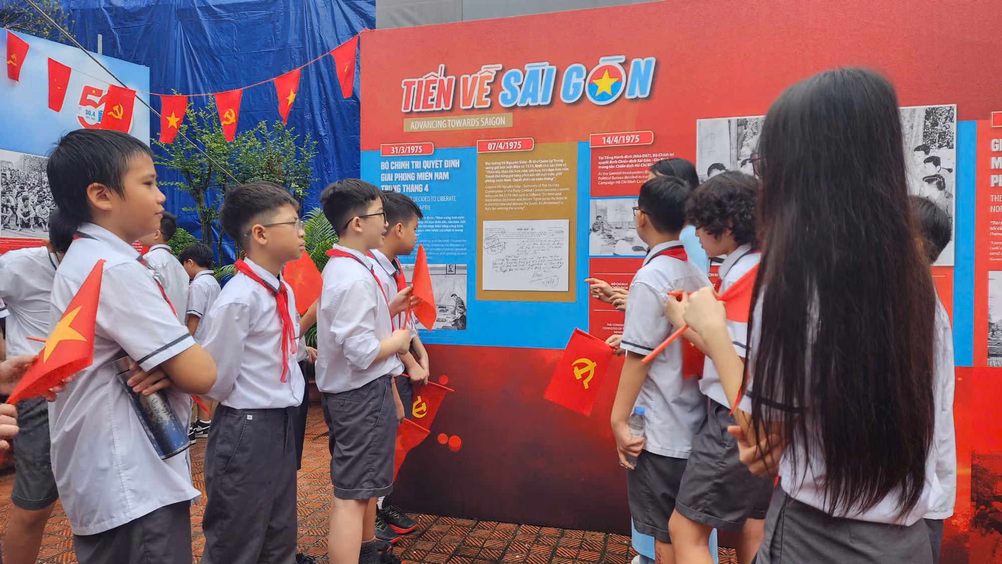 Triển lãm “Con đường thống nhất” và ứng dụng công nghệ diễn giải về di tích Nhà và Hầm D67 -0