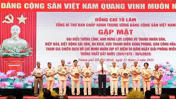 Quân đội nhân dân và Công an nhân dân cần phát huy tinh thần Đại thắng mùa Xuân năm 1975