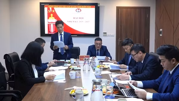 Tổ chức thành công Đại hội Chi bộ trực thuộc Đảng bộ EVNGENCO1 - Tiền đề quan trọng tiến tới Đại hội Đảng các cấp nhiệm kỳ 2025 - 2030