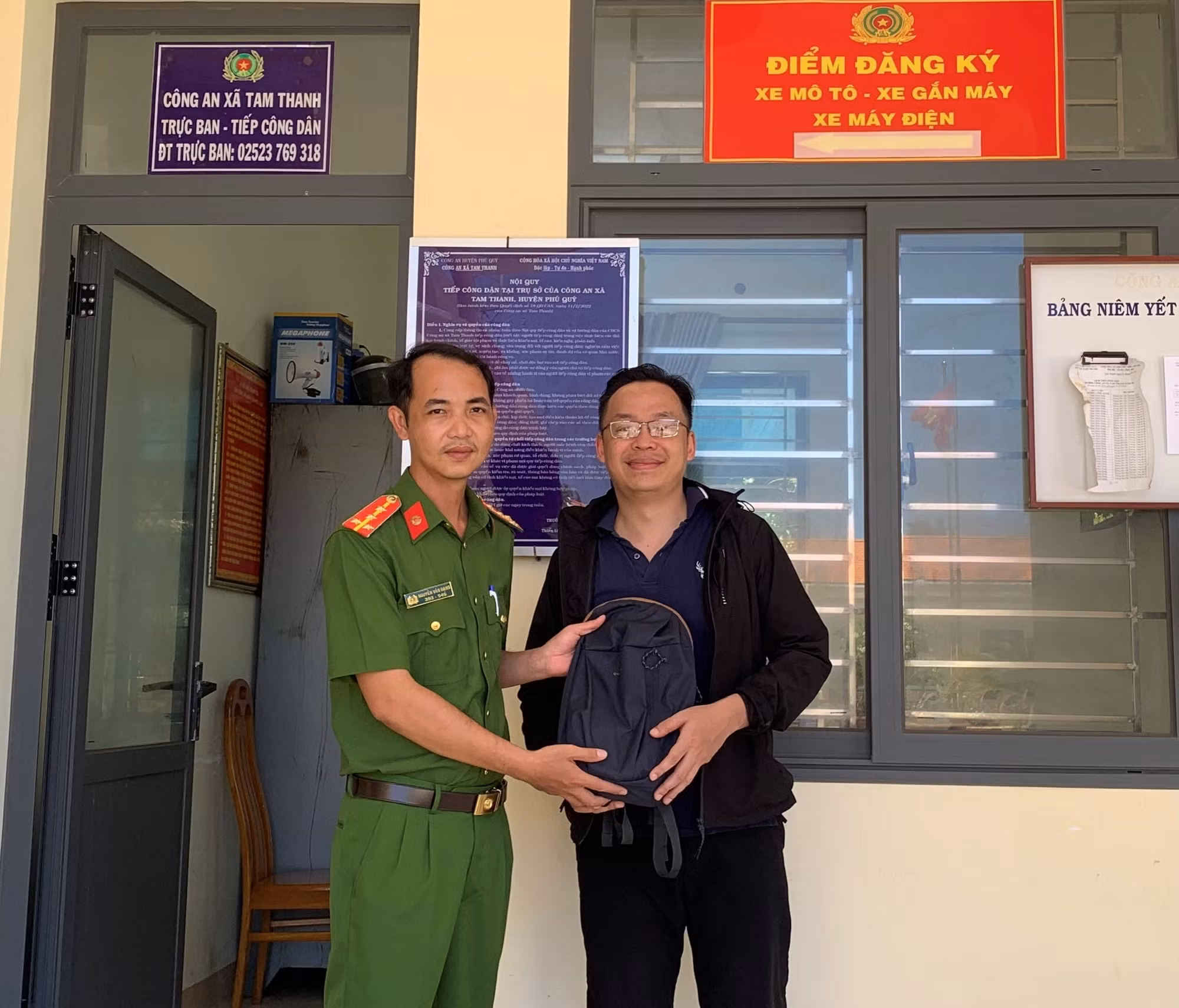 Bức thư viết tay và lời cảm ơn của du khách -0
