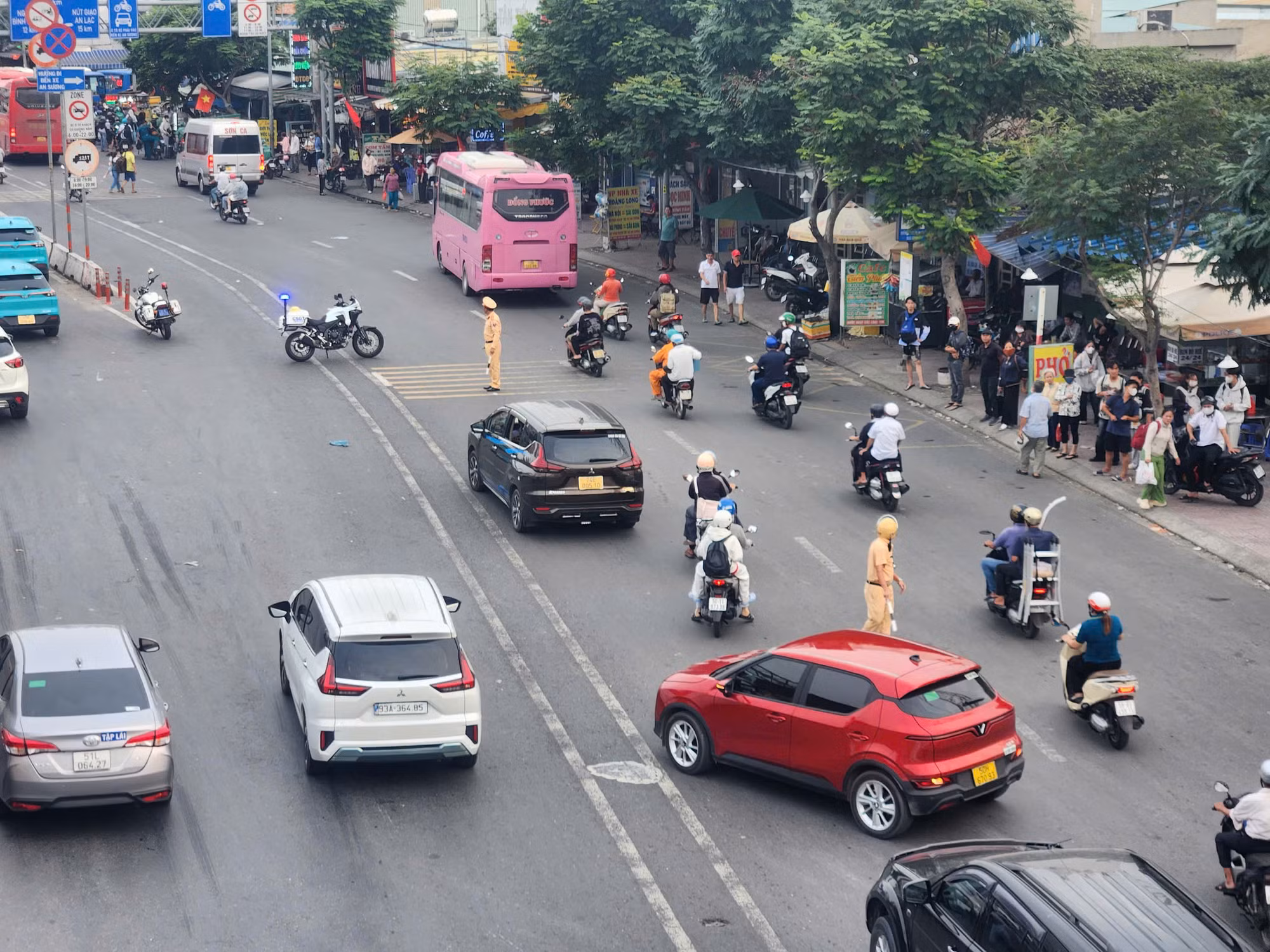 Lực lượng Công an sẵn sàng bảo đảm ANTT Lễ kỷ niệm 50 năm Ngày Giải phóng miền Nam -9