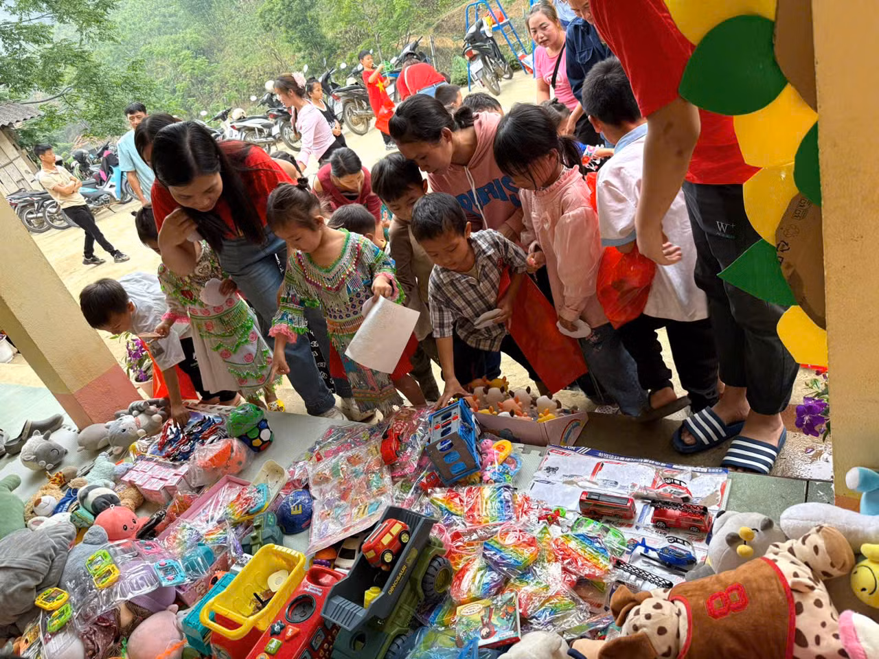 Kết nối yêu thương, trao 