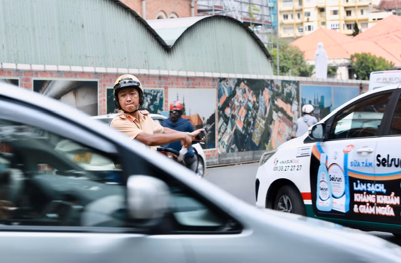 Lực lượng Công an sẵn sàng bảo đảm ANTT Lễ kỷ niệm 50 năm Ngày Giải phóng miền Nam -1