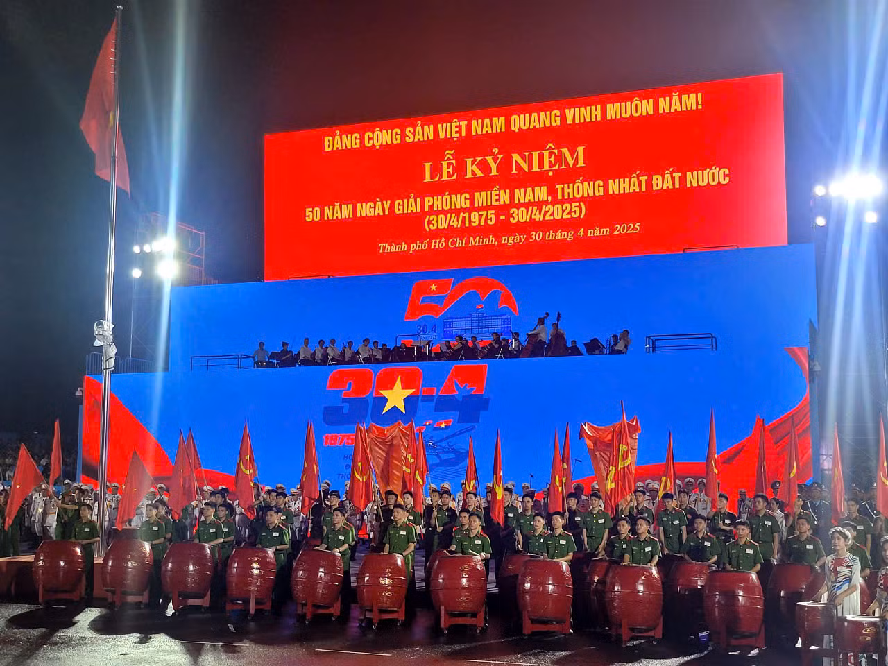 Sơ duyệt chương trình diễn binh, diễu hành cấp nhà nước -0