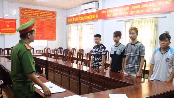 Trà Vinh: Khởi tố nhóm thanh niên gây rối trật tự công cộng