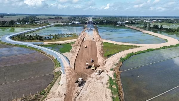 Tháo gỡ điểm nghẽn để đồng bằng sông Cửu Long bứt phá