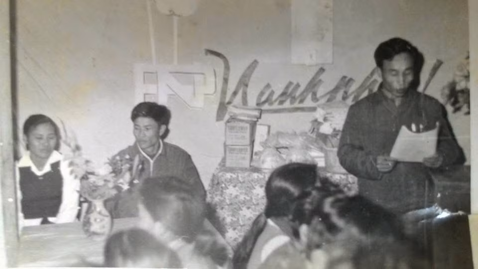 Những đám cưới phóng viên chiến trường -0