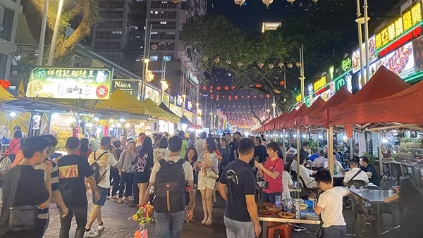 Đến Kuala Lumpur để… ăn