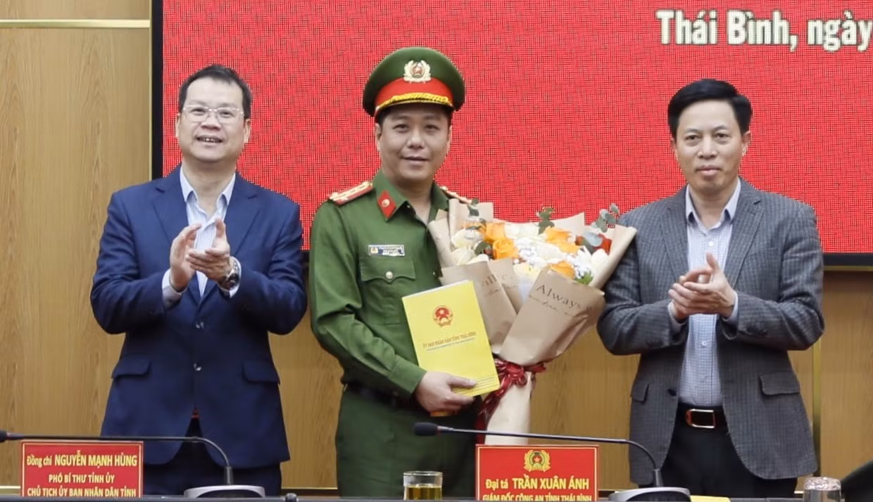 Giăng lưới bắt “cá mập”_Sodacbiet T25 -0