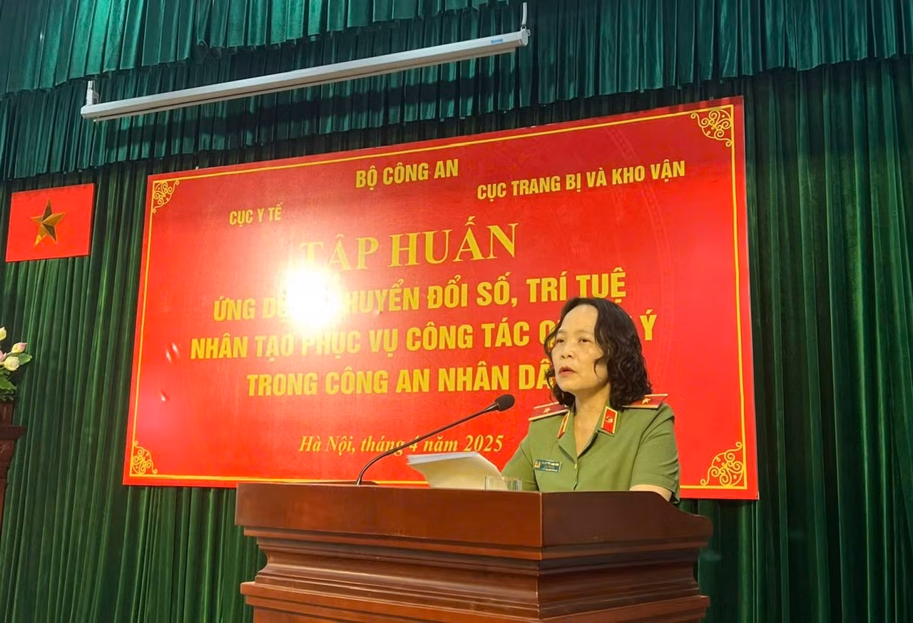 Tập huấn ứng dụng chuyển đổi số, trí tuệ nhân tạo phục vụ công tác quản lý trong CAND -0