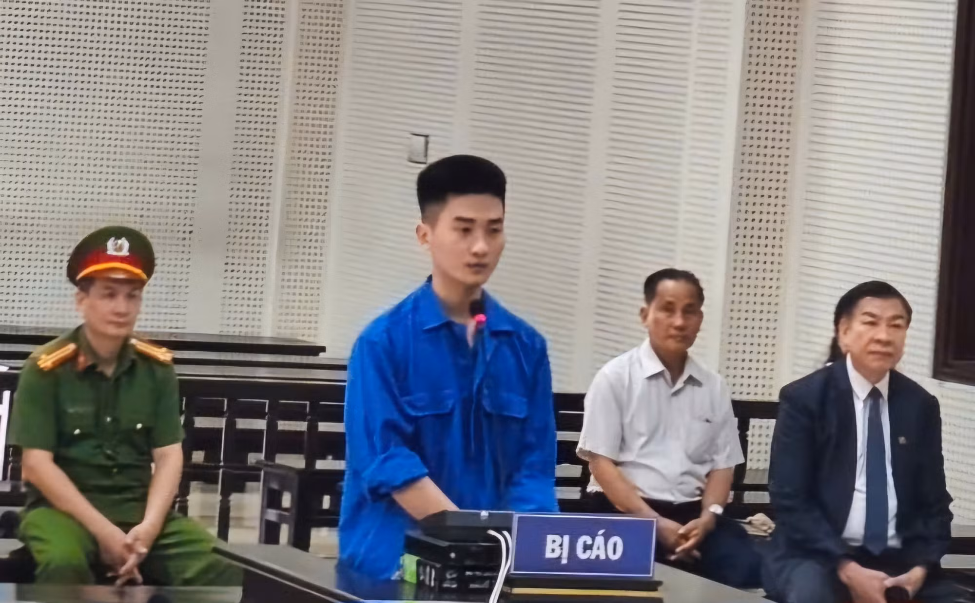 Trộm 1,336 tỷ đồng của Chủ tịch công ty, cựu nhân viên bị phạt 7 năm tù -0