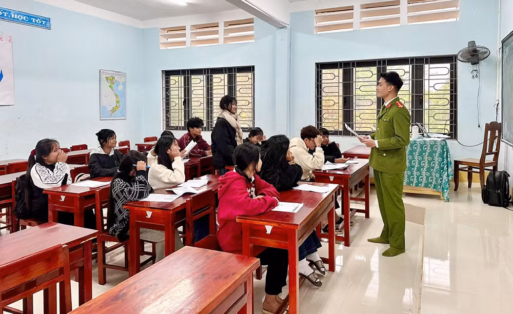 nguoi-linh4.jpg -1