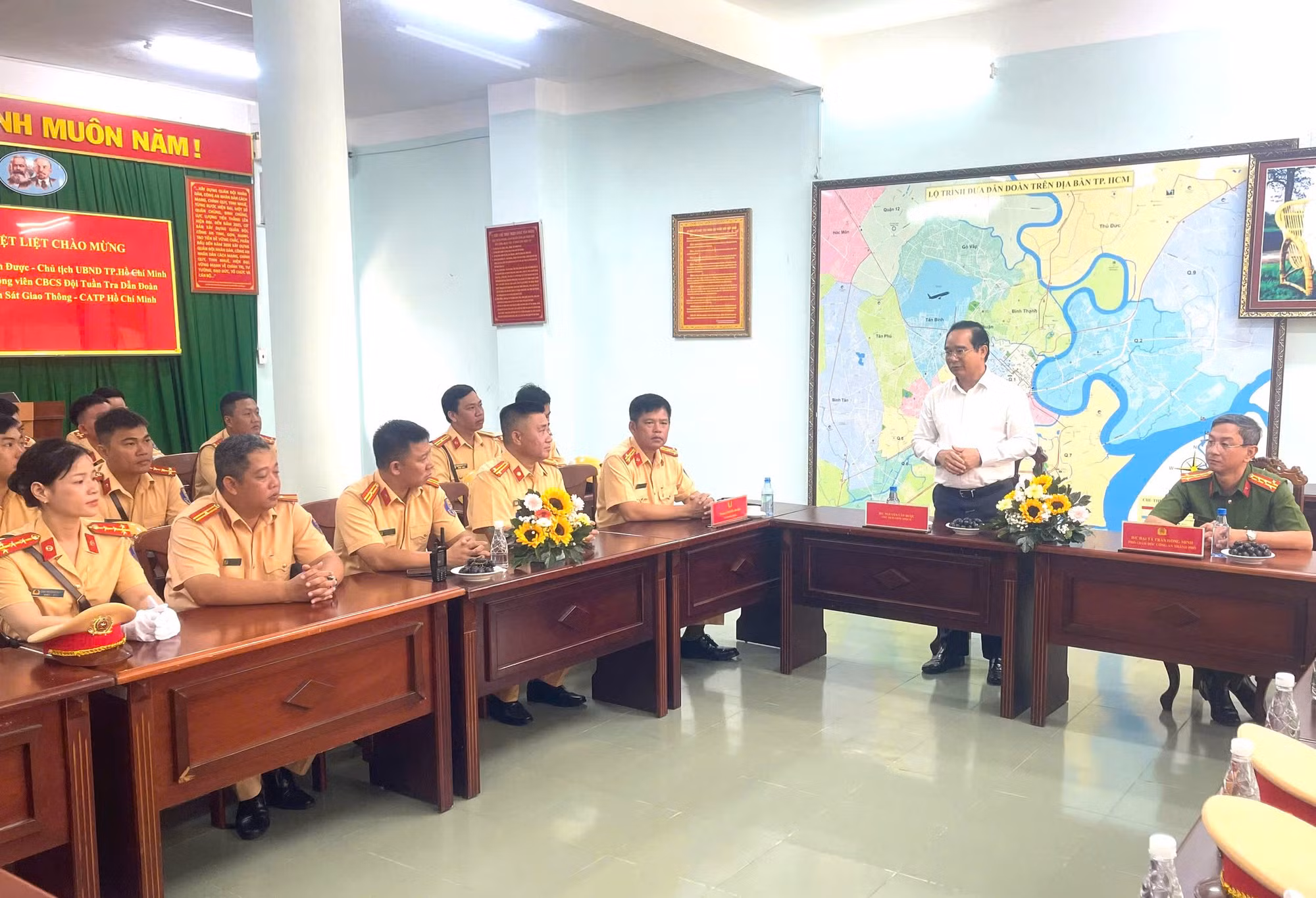 Chủ tịch UBND TP yêu cầu các đơn vị Công an phải đảm bảo ANTT, TTATGT trong thời gian diễn ra đại lễ -0