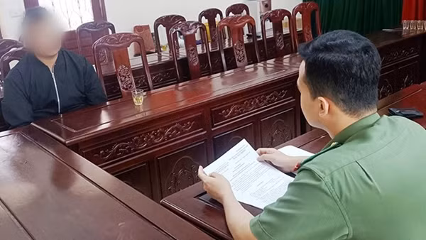 Xử phạt người đăng tải bình luận xuyên tạc, gây chia rẽ trong việc sắp xếp đơn vị hành chính cấp tỉnh