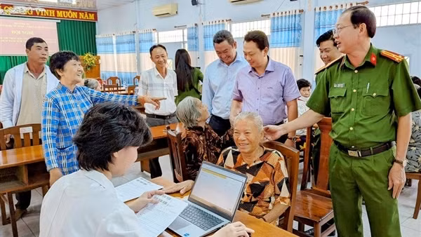 Thu nhận mẫu ADN thân nhân liệt sĩ chưa xác định danh tính trên địa bàn tỉnh An Giang