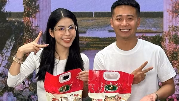 Showbiz và những cú tự phong sát