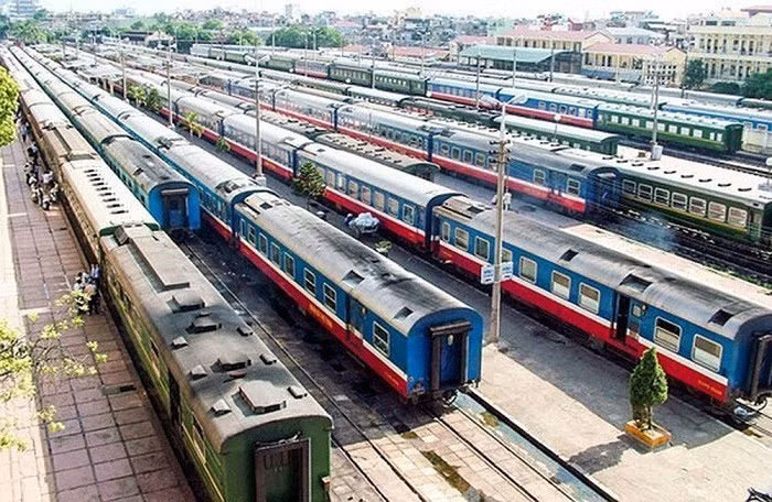 Tàu hỏa và xe khách vẫn còn ghế trống dịp 30/4 và 1/5 -0