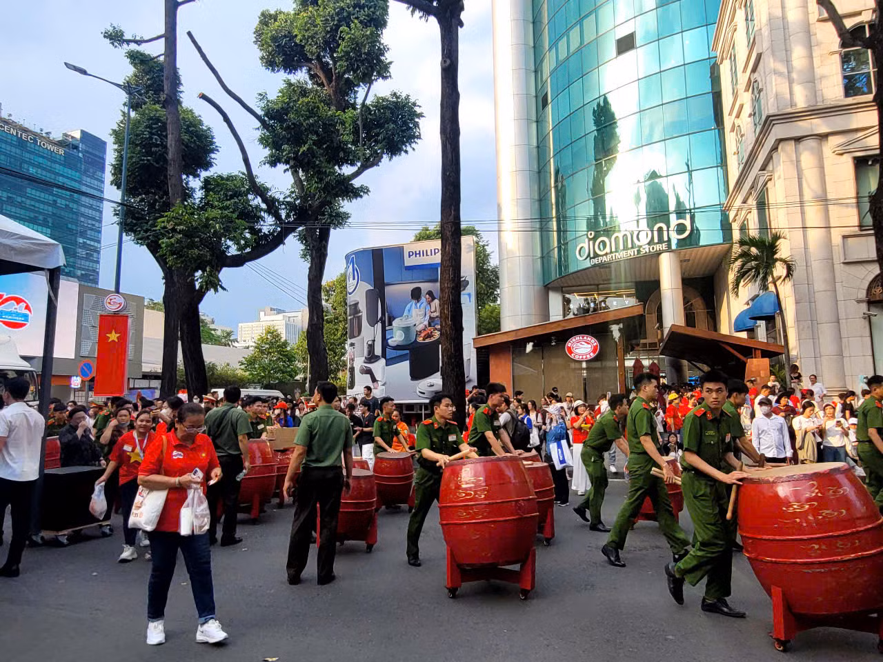 Chi tiết hướng đi của các khối diễu binh, diễu hành -0