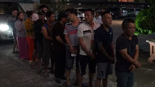 Công an Quảng Ngãi phá tụ điểm cờ bạc có hệ thống cảnh giới nhiều lớp