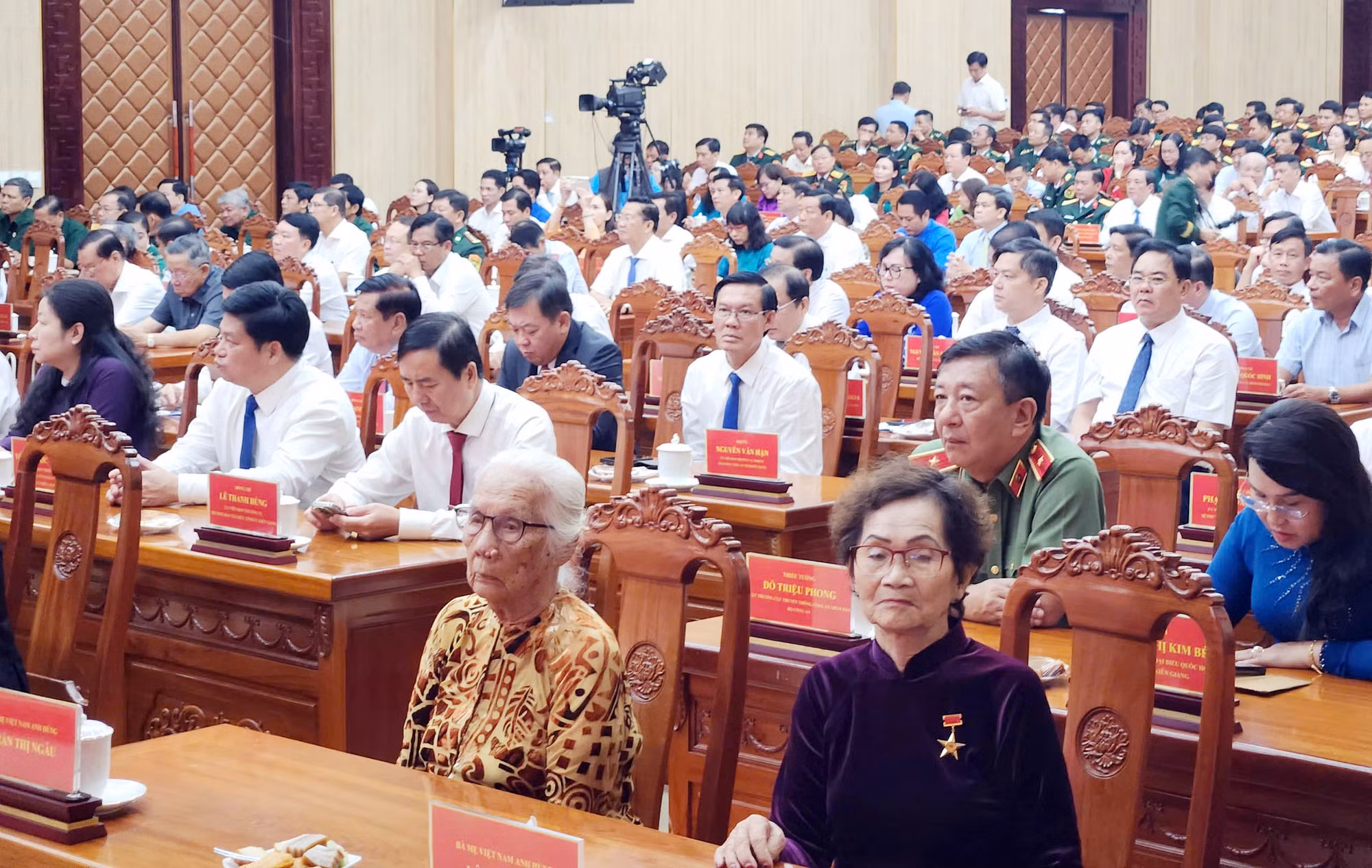 Kiên Giang kỷ niệm 50 năm Ngày Giải phóng miền Nam, thống nhất đất nước -2