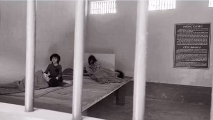 Kỳ 1:&nbsp;Xương ta gãy để nối liền Nam Bắc,máu ta rơi cho bộ đội trưởng thành -0