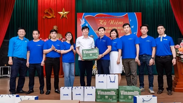 Vinamilk tri ân những người đã viết nên bản hùng ca ngày đại thắng