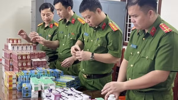 Bộ Y tế thông báo 4 loại thuốc giả để người dân tránh sử dụng