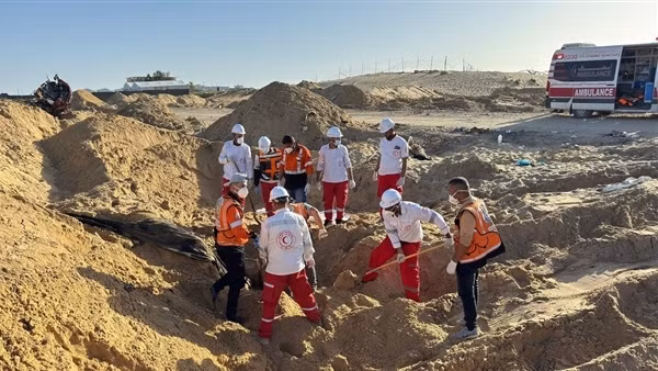Israel thừa nhận bắn nhầm đoàn xe cứu hộ ở Dải Gaza