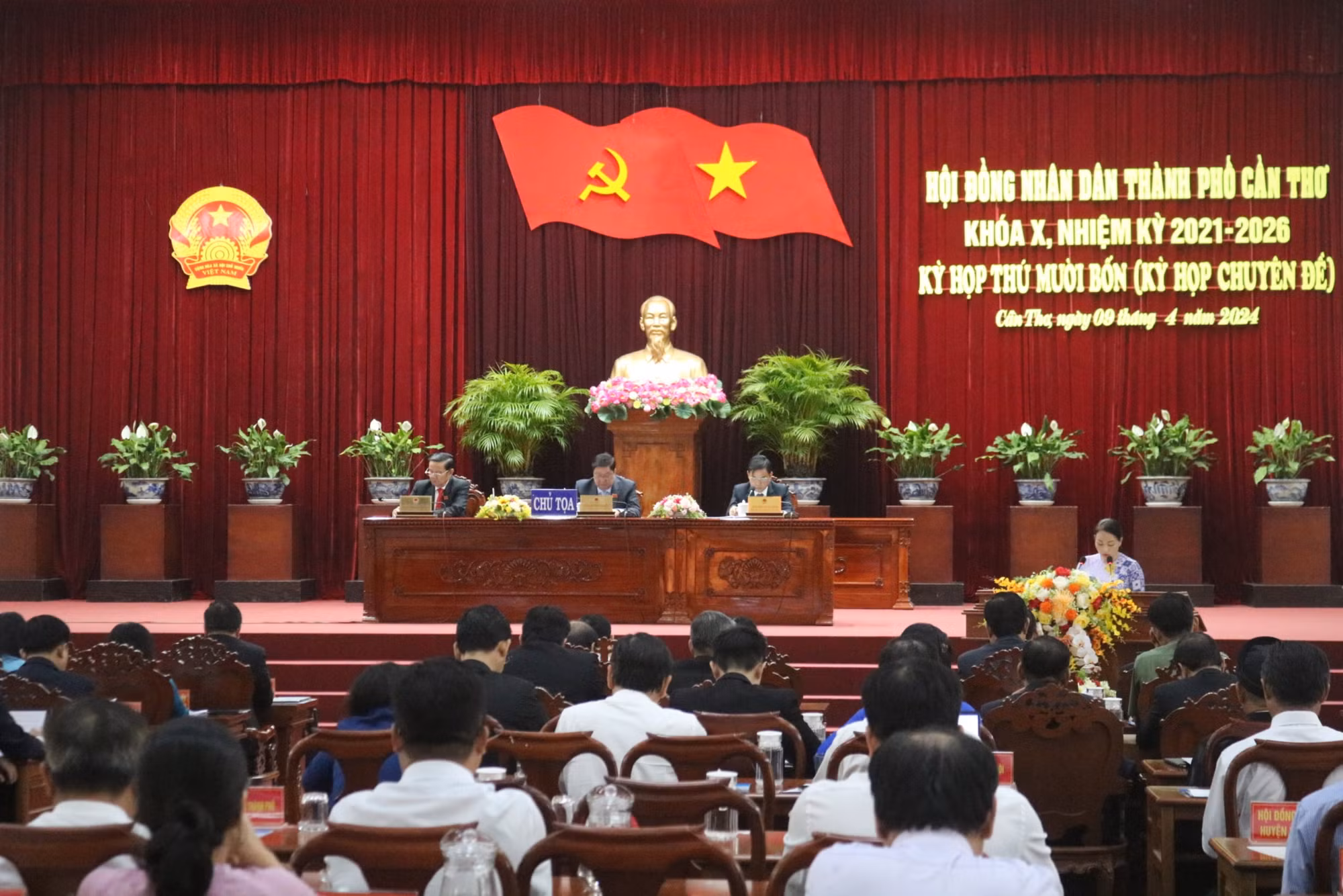 Cần Thơ: Học sinh tiểu học trường công lập không phải đóng học phí -0