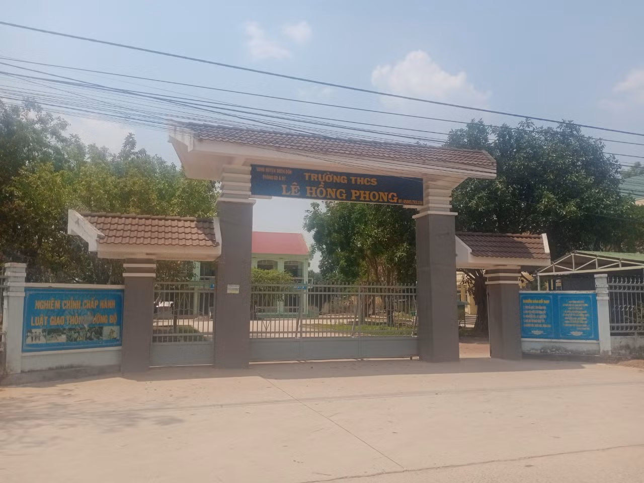 Nữ học sinh lớp 7 tử vong khi đang học thể dục -0