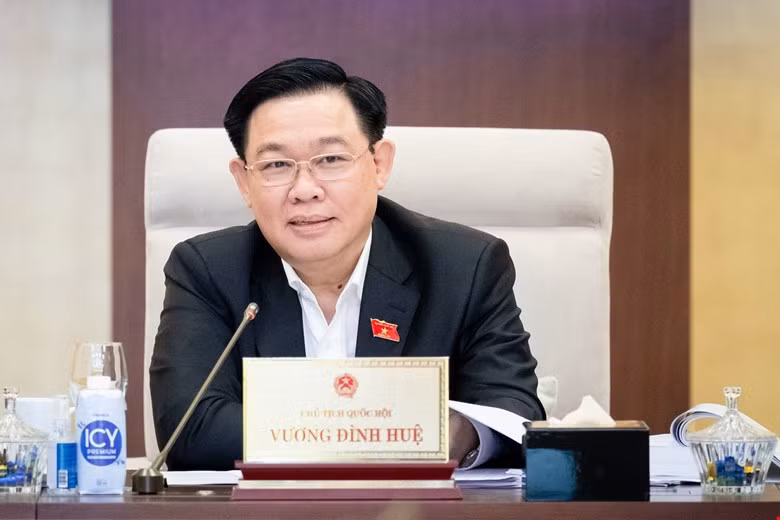 Gia tăng vi phạm tàu bay không người lái, tiềm ẩn nguy cơ đe doạ quốc phòng, an ninh -0