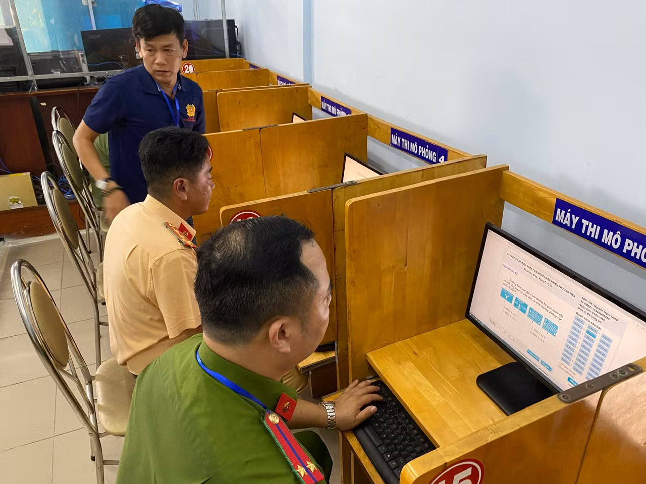 Khai mạc Hội thi tay nghề “lái xe giỏi” trong Công đoàn CAND lần thứ 2 -0